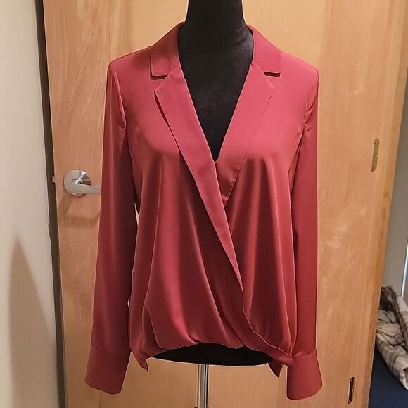 Bailey 44 rust color wrap blouse sz med - Picture 1 of 8